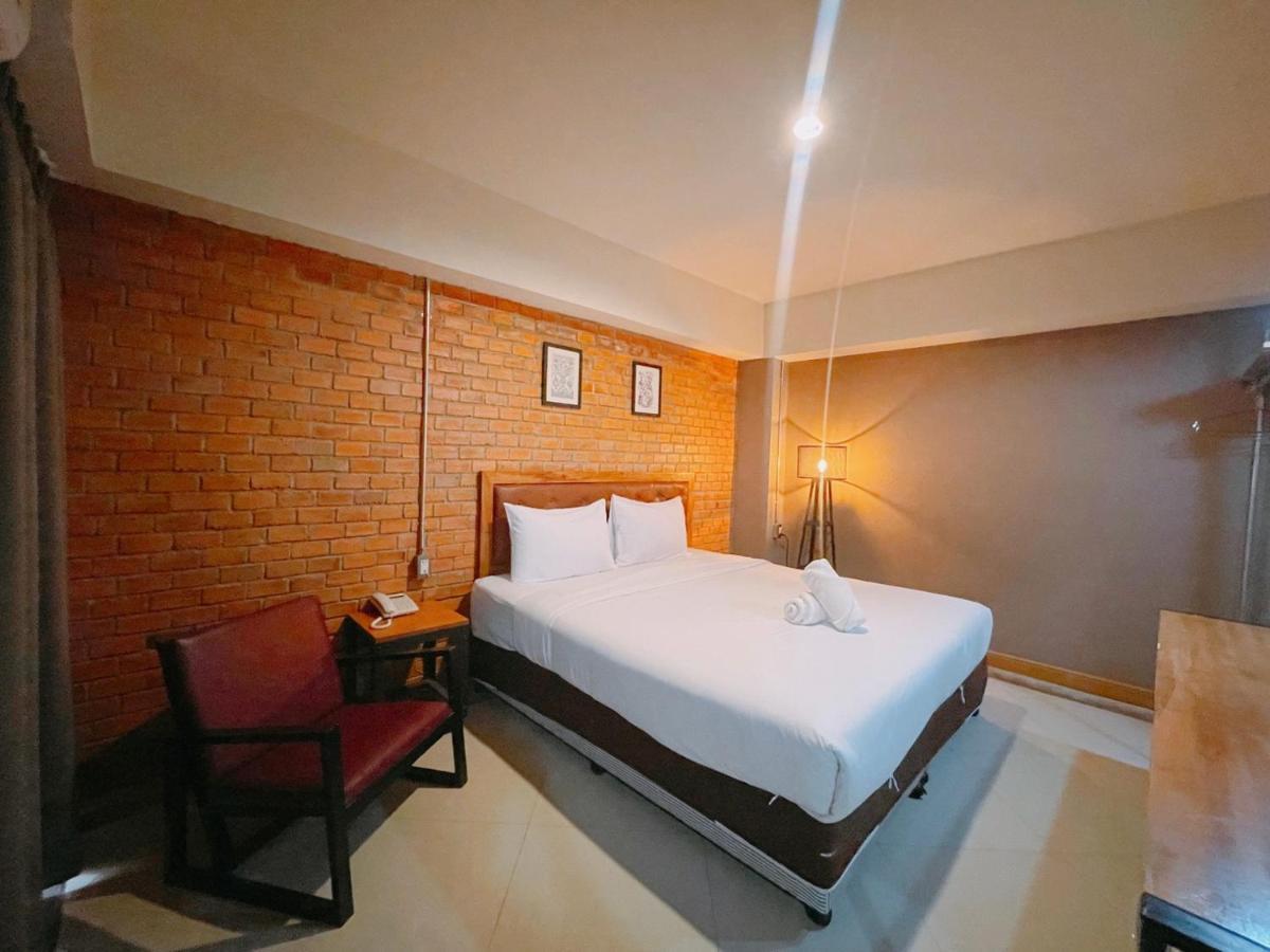 The Old Inn Udon Thani Exterior foto